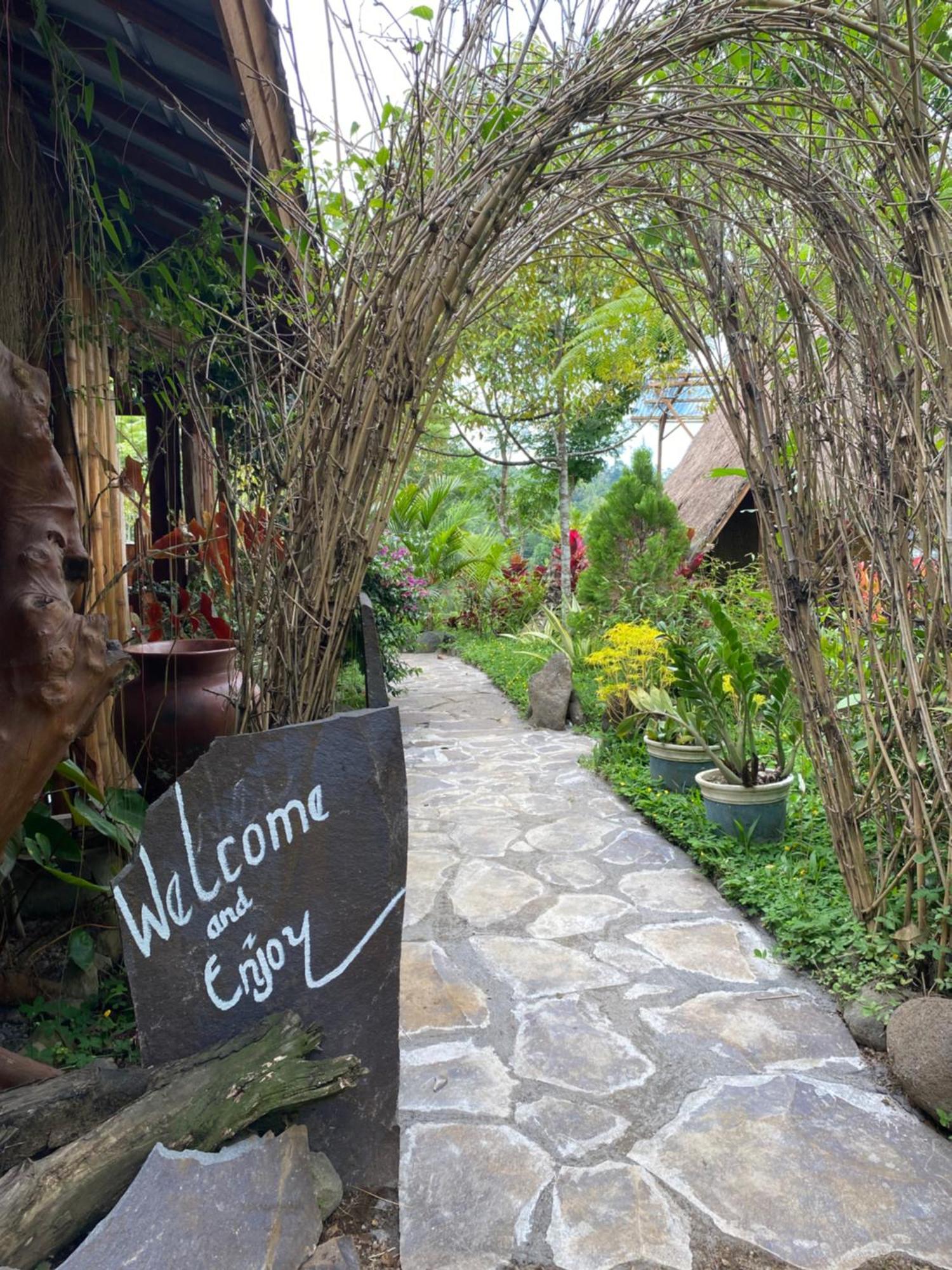 The Alam Tetebatu Bungalow & Restaurant Ngoại thất bức ảnh